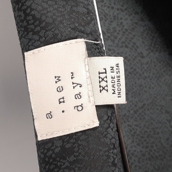 A New Day Charcoal Gray Pirate Bell Sleeve V-Neck Blouse - Picture 2 of 8